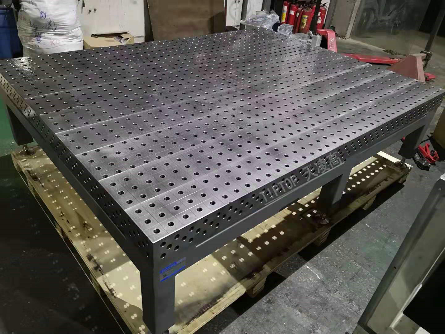 焊接柔性工装平台